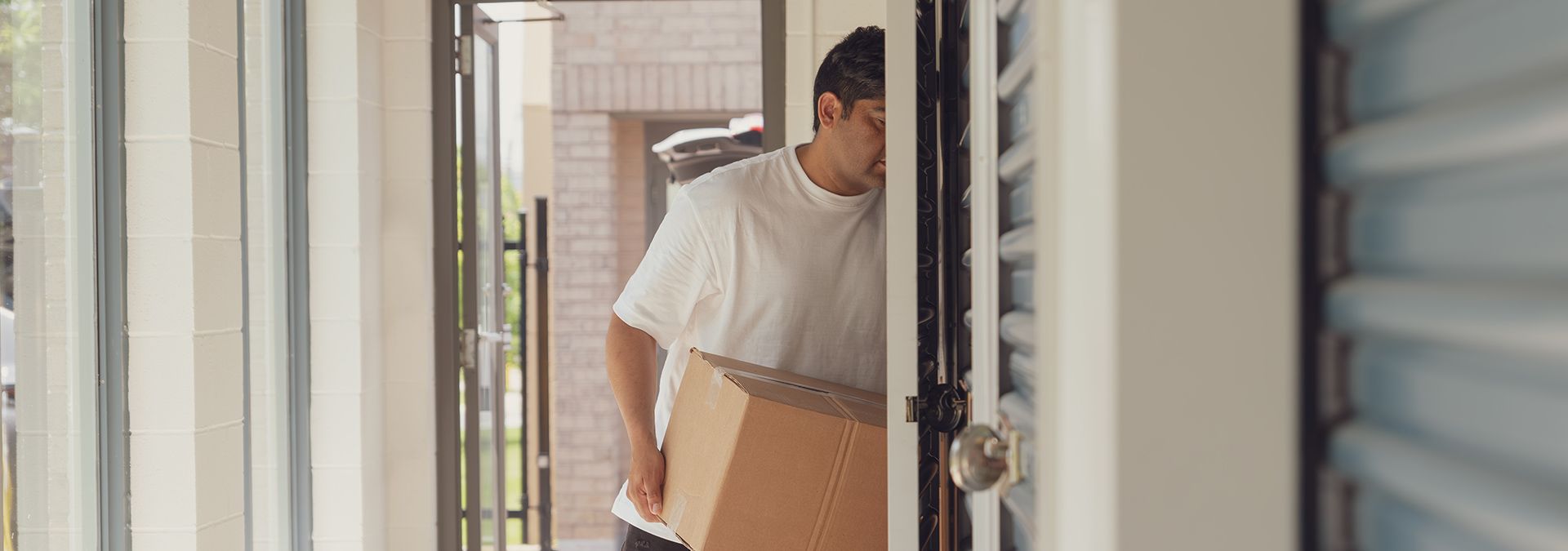 Hero_LG_Opgeslagen inboedel gehuurde opslagruimte.jpg